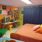 Rétro 80s 90s Grande Baignoire Et Jardin